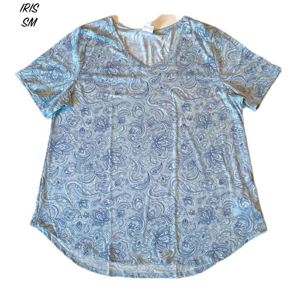 LulaRoe Iris Top